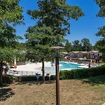 Vacancéole - Le Domaine du Golf d'Albret Appart hôtel 3*