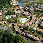 Vacancéole - Le Domaine du Golf d'Albret Appart hôtel