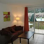 Sowell Hotels Le Domaine Du Golf D'Albret Apart Otel