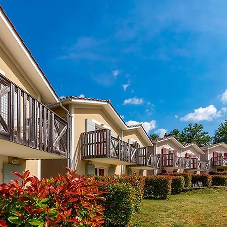 Vacanceole - Le Domaine Du Golf D'albret Aparthotel Barbaste