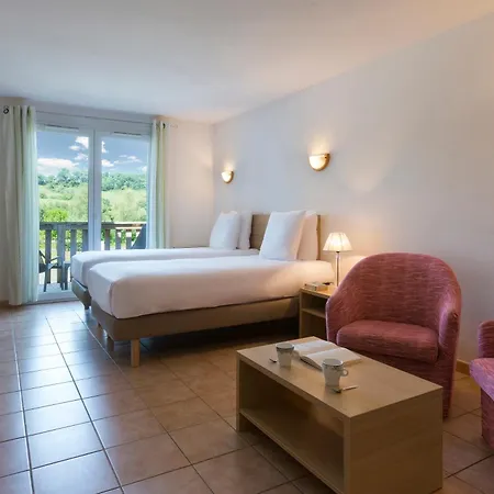 Sowell Le Domaine Du Golf D'albret Apartmanhotel