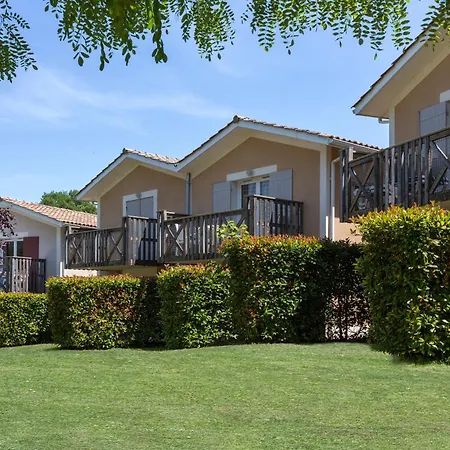 Sowell Le Domaine Du Golf D'albret Barbaste