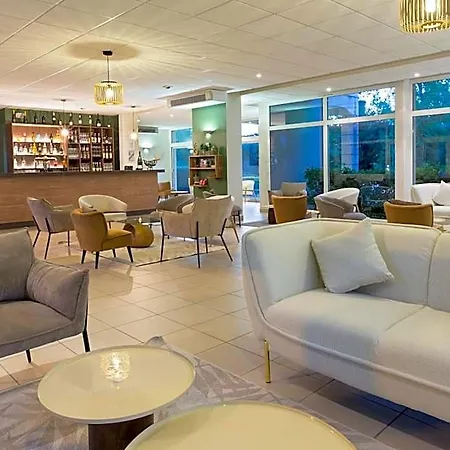 Sowell Le Domaine Du Golf D'albret Barbaste
