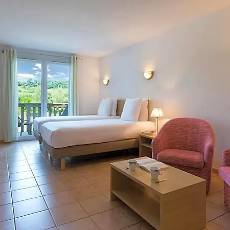Sowell Le Domaine Du Golf D'albret Aparthotel