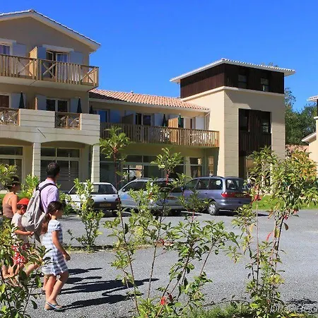 Vacanceole - Le Domaine Du Golf D'albret