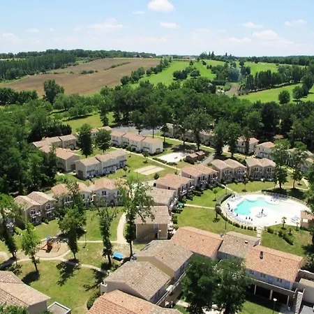 Aparthotel Vacanceole - Le Domaine Du Golf D'albret