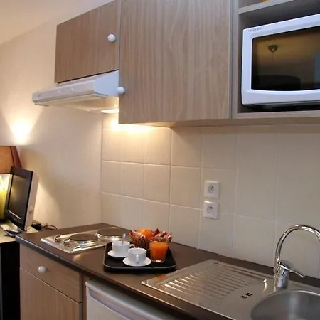 Apartmanhotel Sowell Le Domaine Du Golf D'albret Barbaste