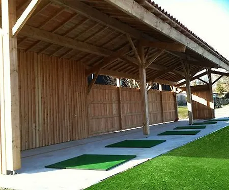 Aparthotel Vacanceole - Le Domaine Du Golf D'albret Barbaste