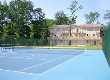 Aparthotel Sowell Le Domaine Du Golf D'albret Barbaste