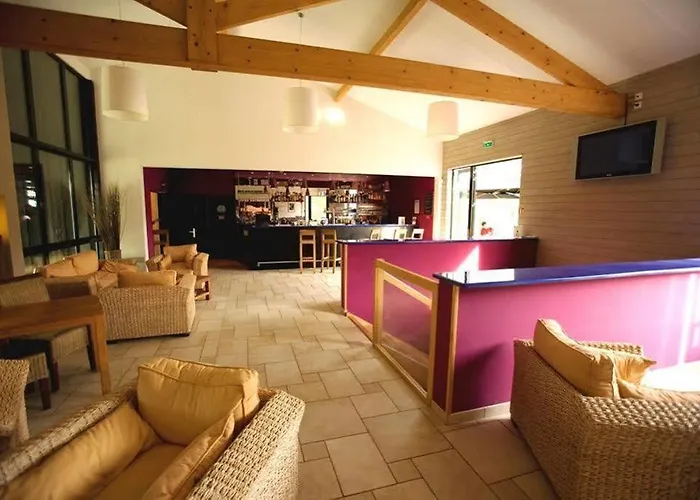 Le Domaine D'albret - Golf & Barbaste