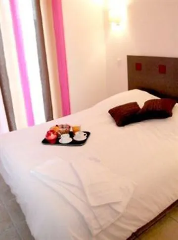 Le Domaine D'albret - Golf & Vakantiehuis Barbaste